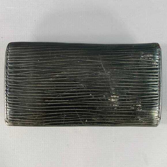 LOUIS VUITTON Black Epi Leather Four Ring Key Holder - Picture 2 of 4